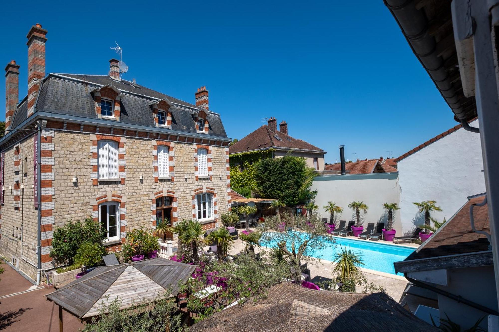 Hotel Manoir Francois 1Er Vitry-le-François Esterno foto