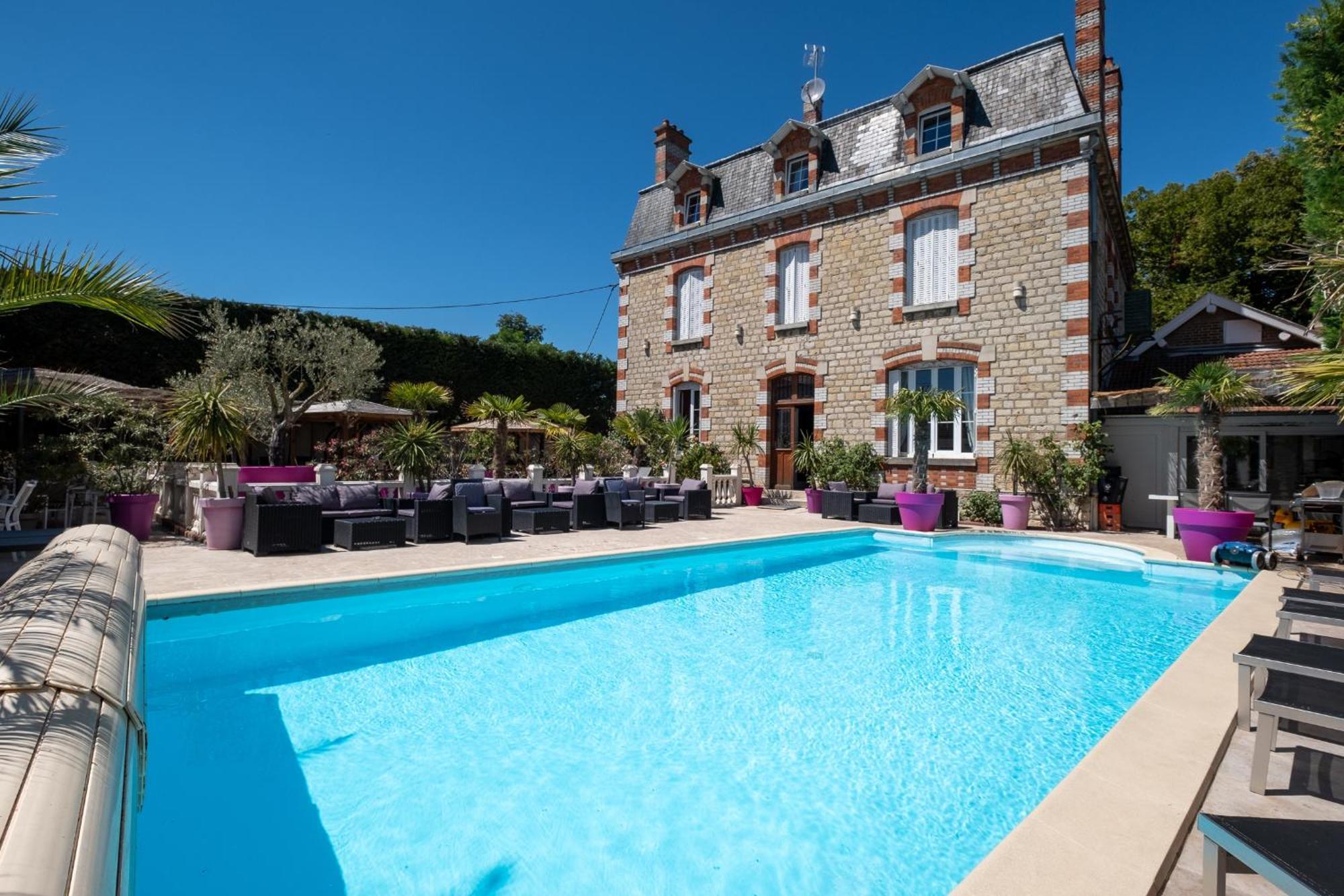 Hotel Manoir Francois 1Er Vitry-le-François Esterno foto