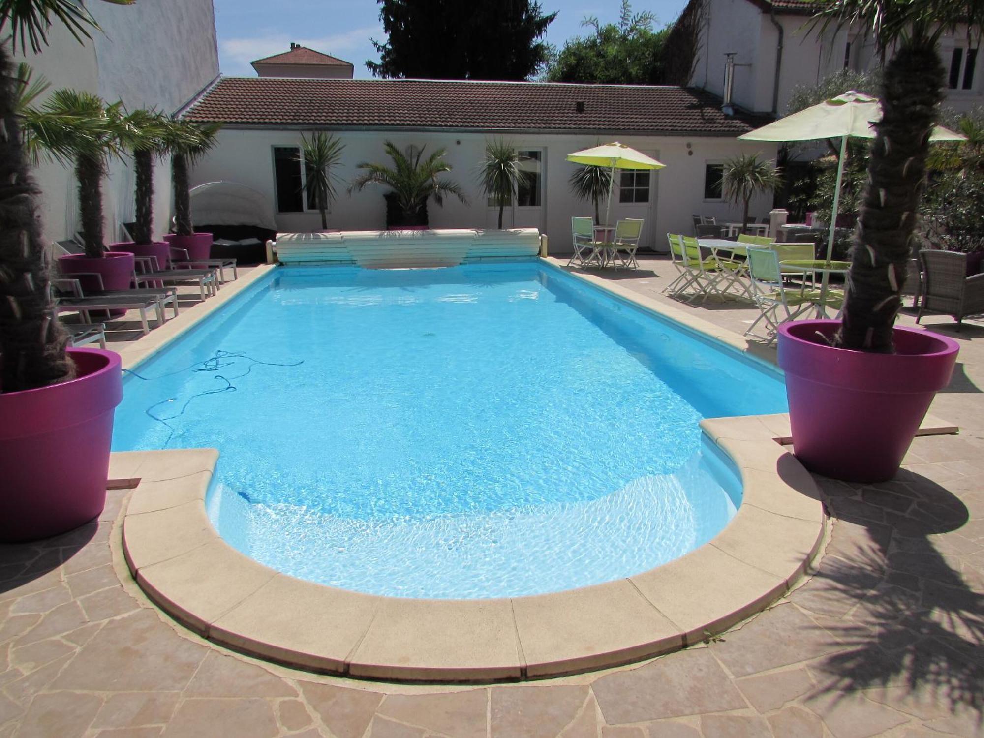 Hotel Manoir Francois 1Er Vitry-le-François Esterno foto