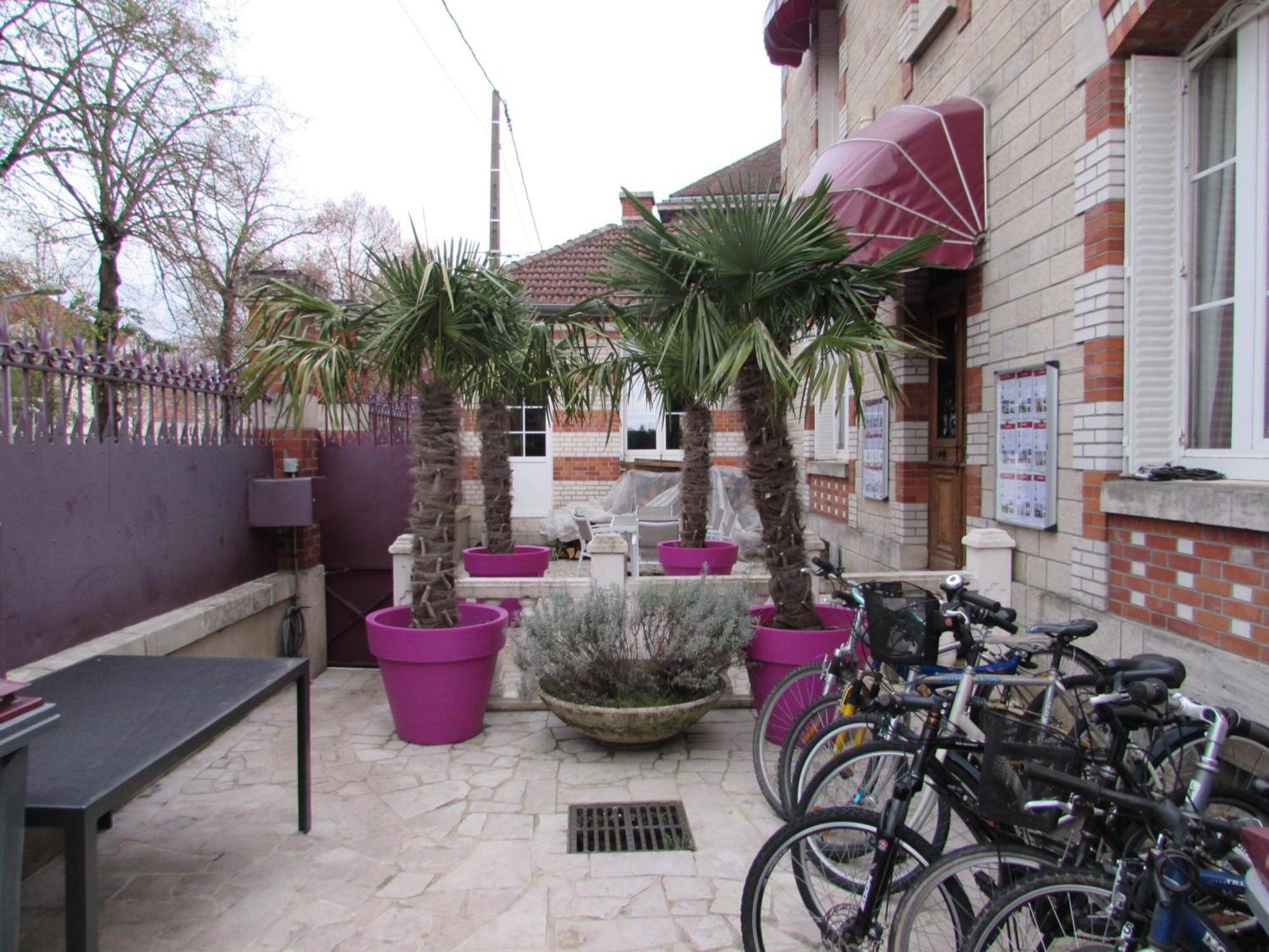 Hotel Manoir Francois 1Er Vitry-le-François Esterno foto