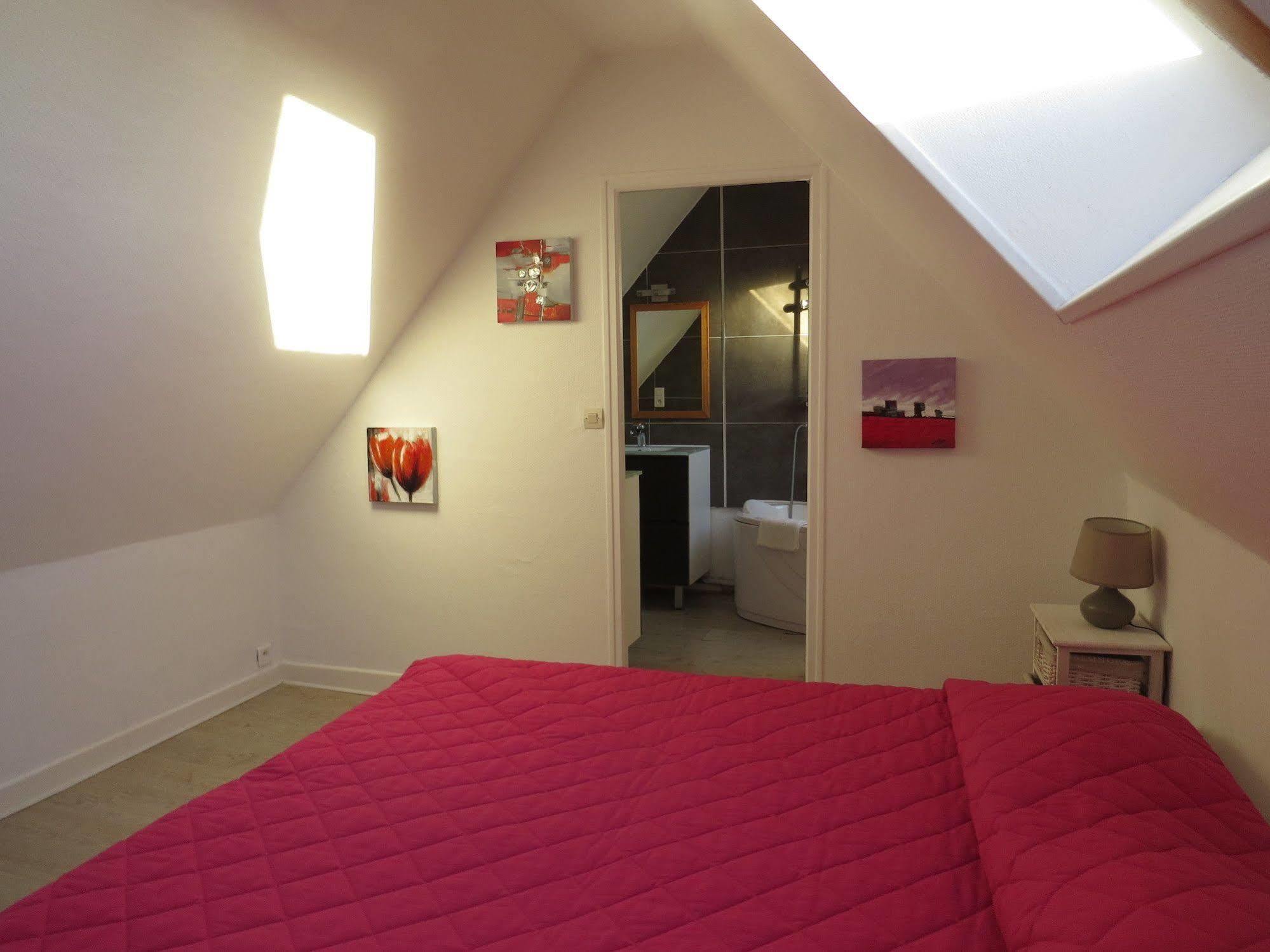 Hotel Manoir Francois 1Er Vitry-le-François Esterno foto