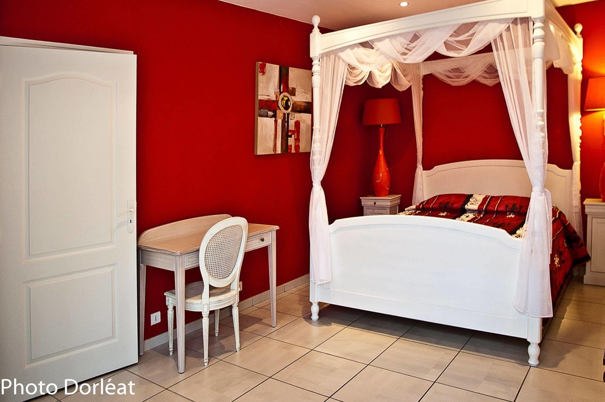 Hotel Manoir Francois 1Er Vitry-le-François Esterno foto